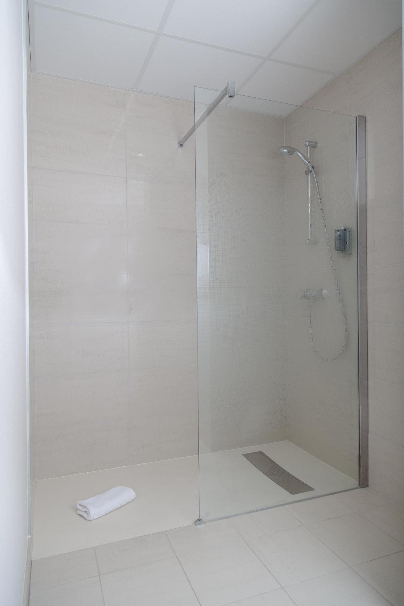 Brit Hotel Toulouse Colomiers - L'Esplanade Esterno foto