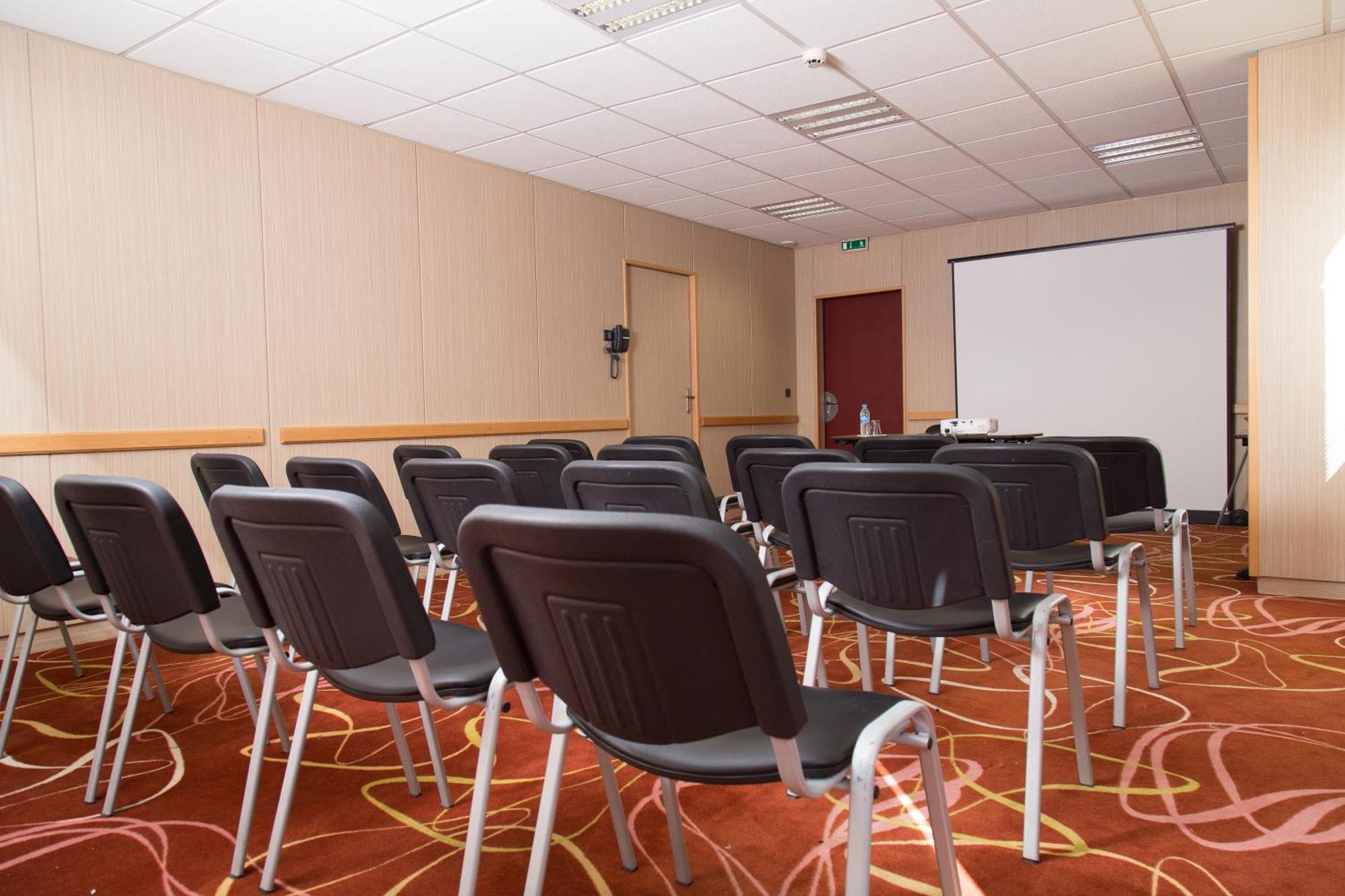 Brit Hotel Toulouse Colomiers - L'Esplanade Esterno foto